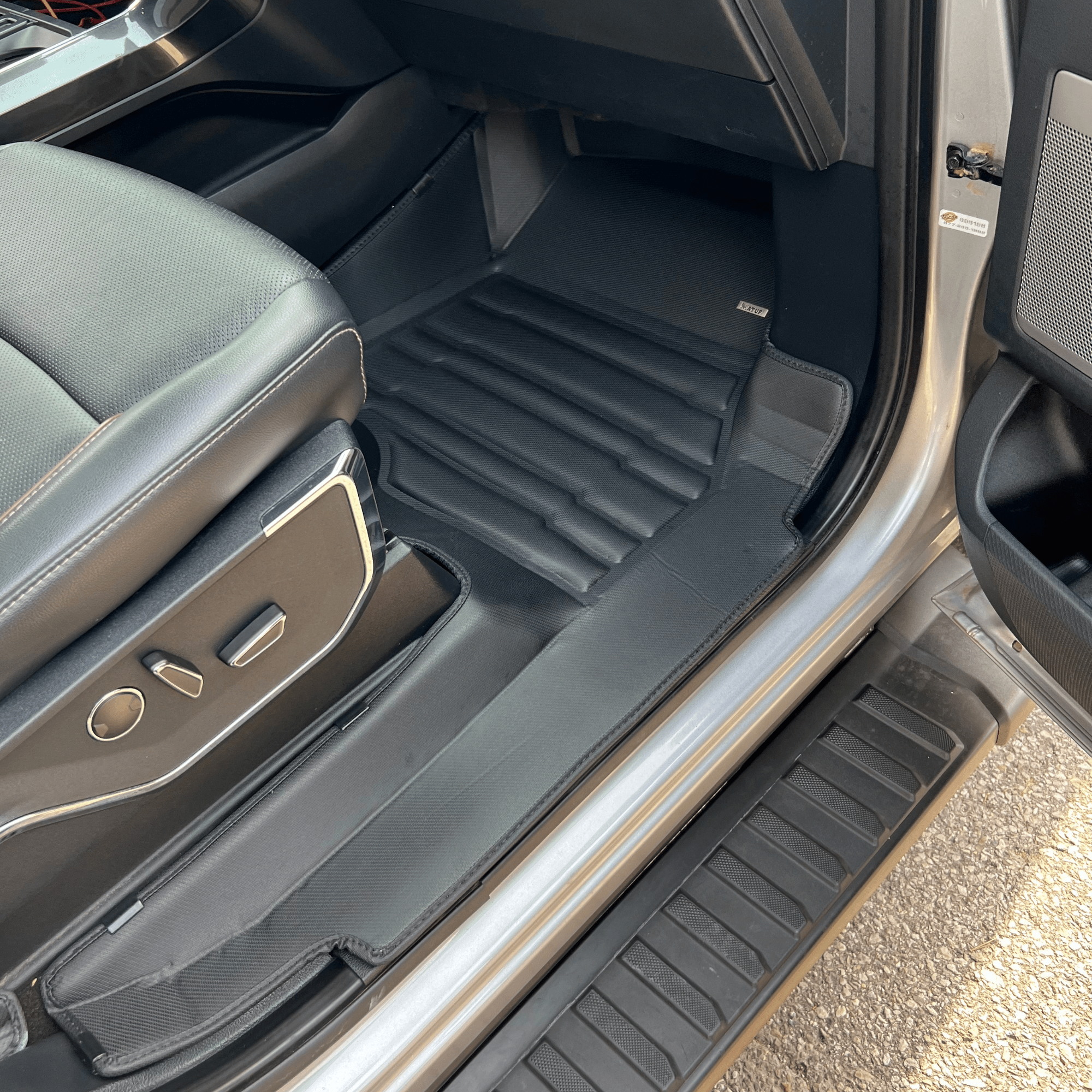 Ford F150 SuperCrew (W/O Storagebox) Floor Mats 2015-2026 | Covers Row 1 & 2