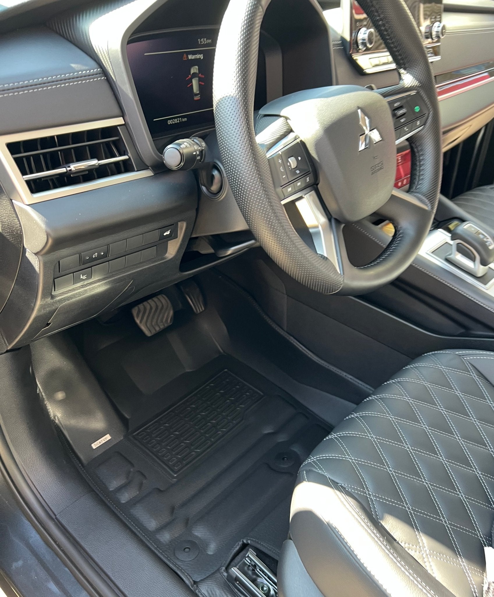 Mitsubishi Outlander Floor Mats 2022-2026 | Covers Row 1,2 & 3