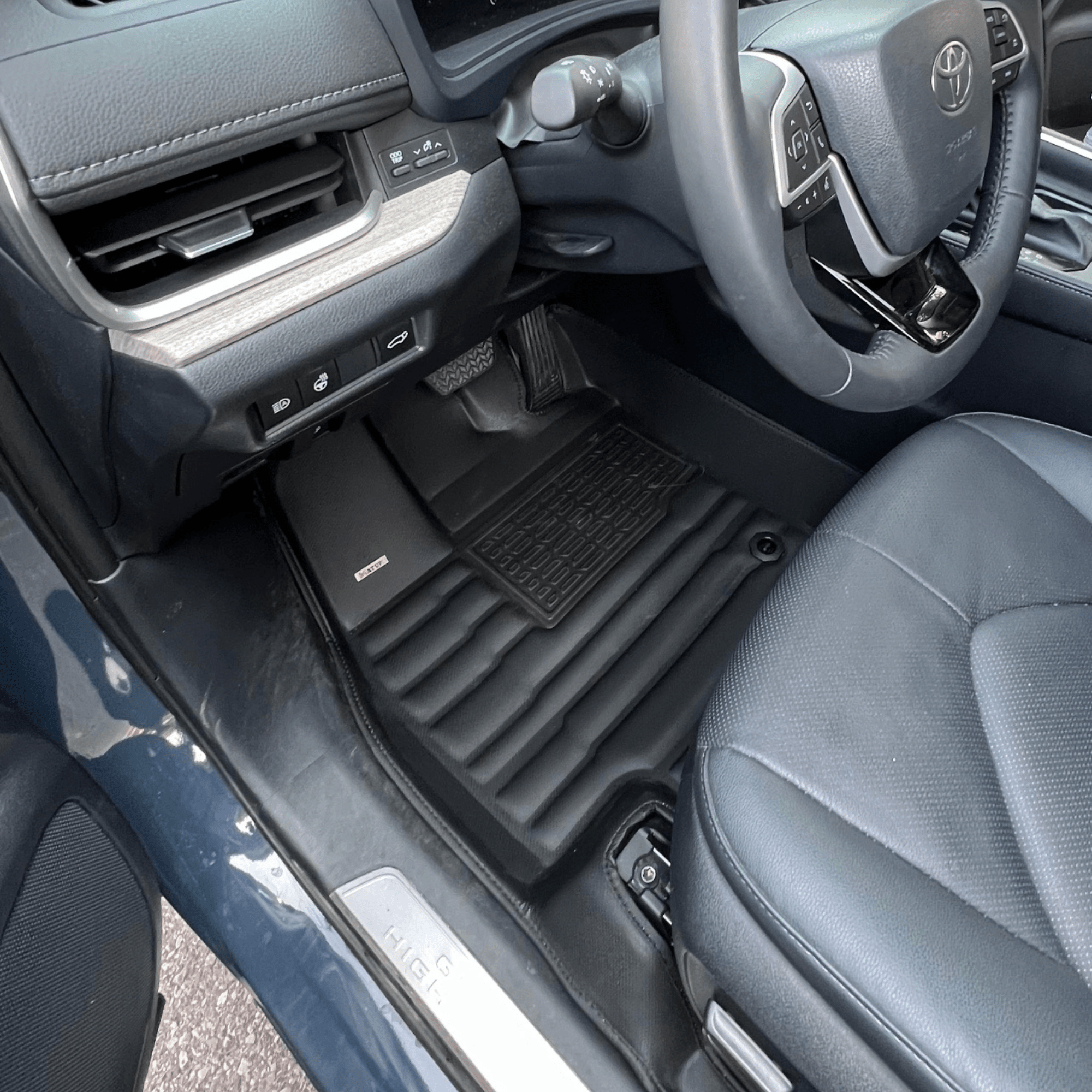 Toyota Grand Highlander (7 seat) Floor Mats 2024-2026 | Covers Row 1,2 & 3